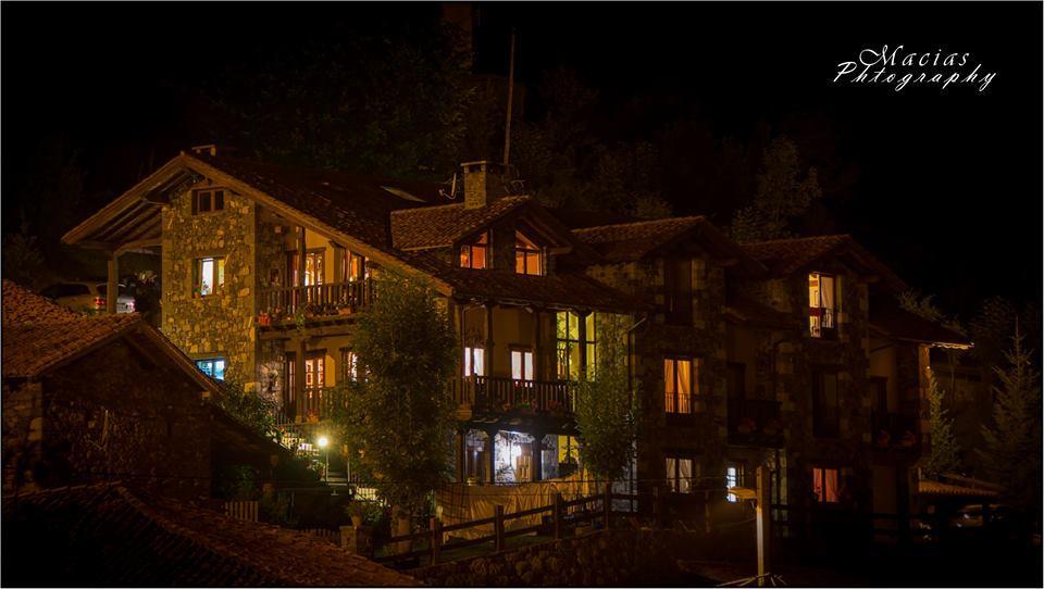 La Posada De Cucayo Dobres Eksteriør billede
